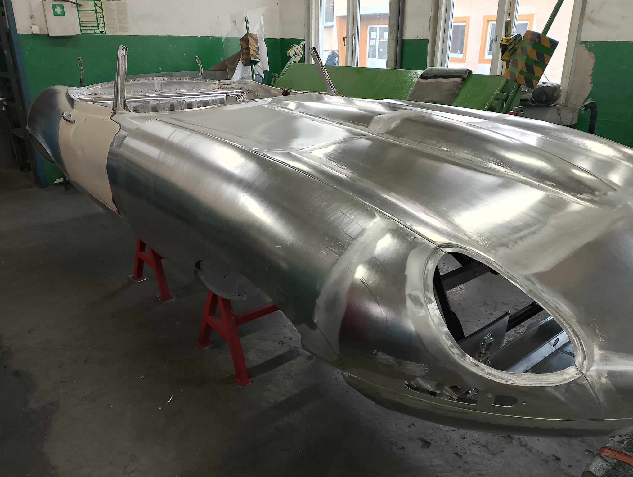 Jaguar E-type Lightweight Project