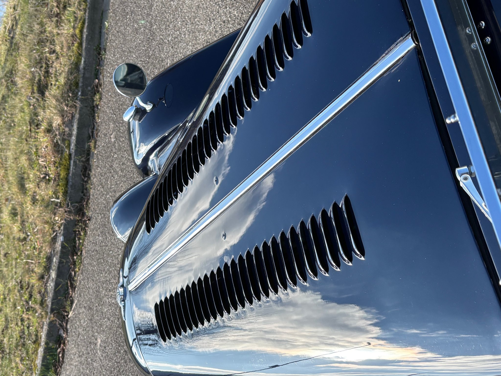 Morgan +4 Bustle Back