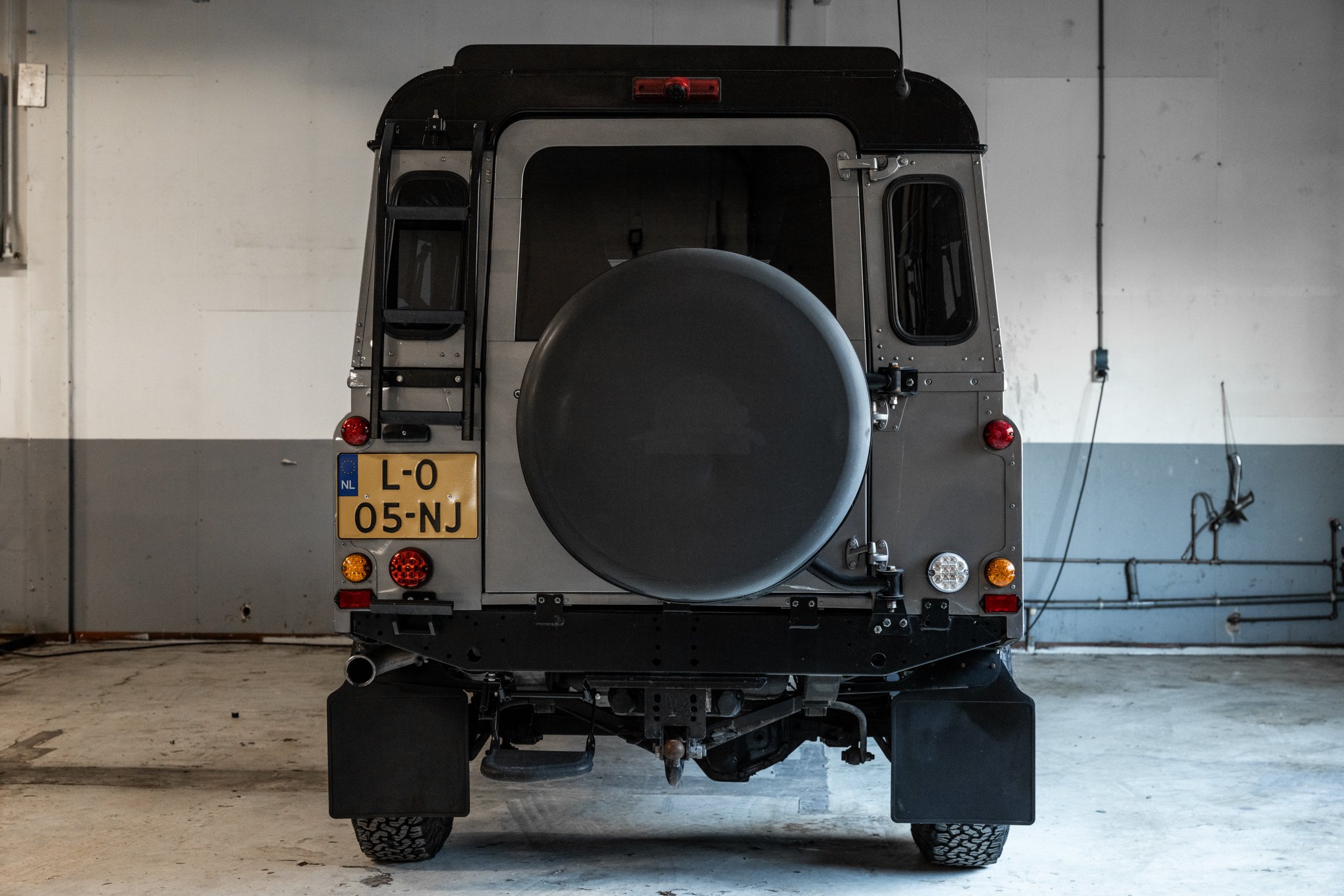 Land Rover Defender 110 4.0 V8 Automatic