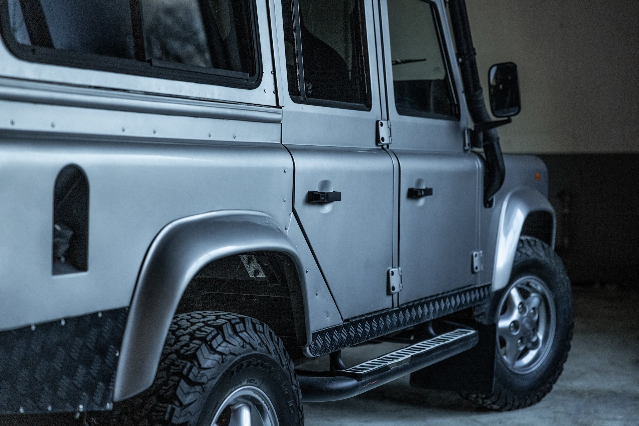 Land Rover Defender 110 V8 Automatic