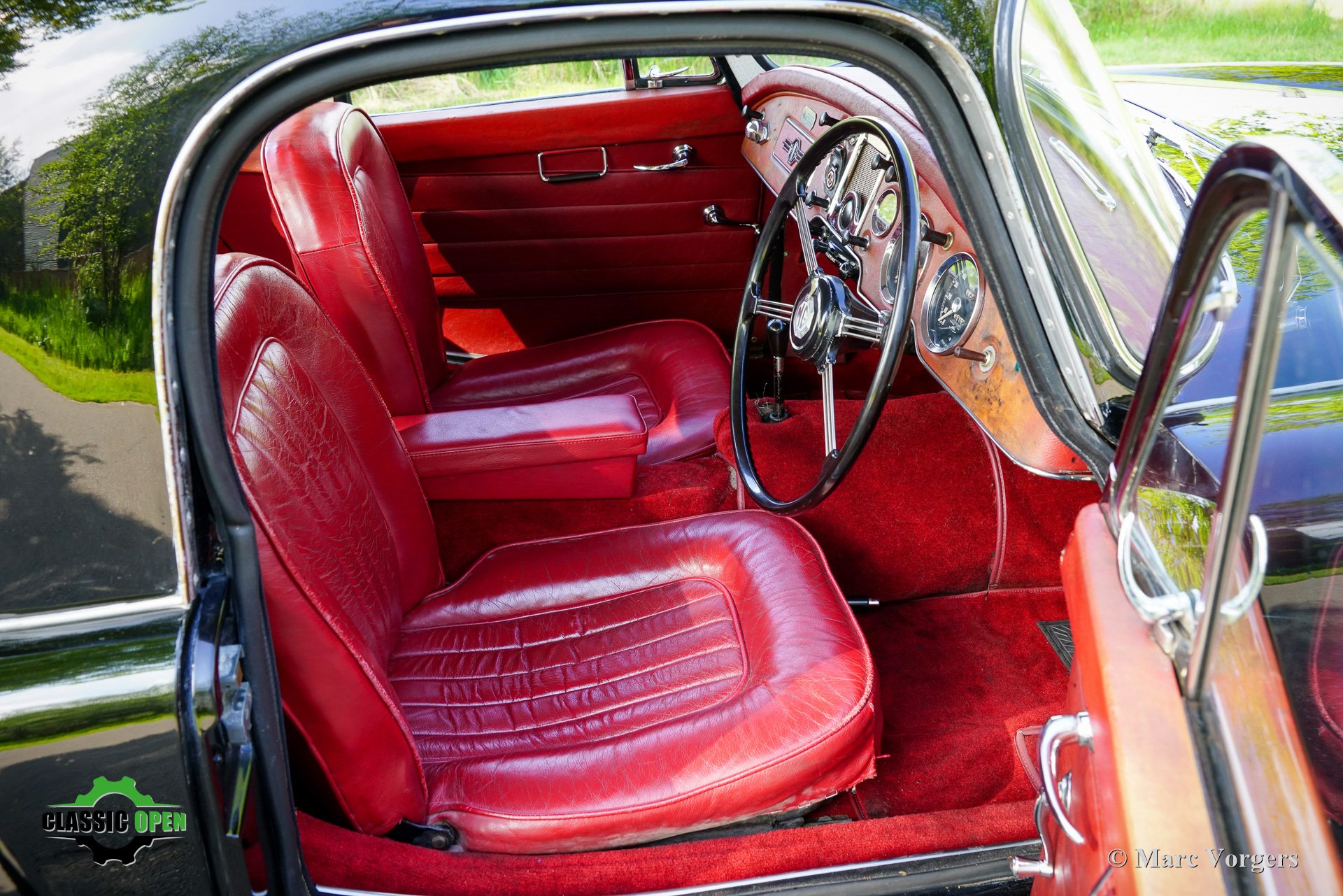 MG MGA Twin Cam Coupe 